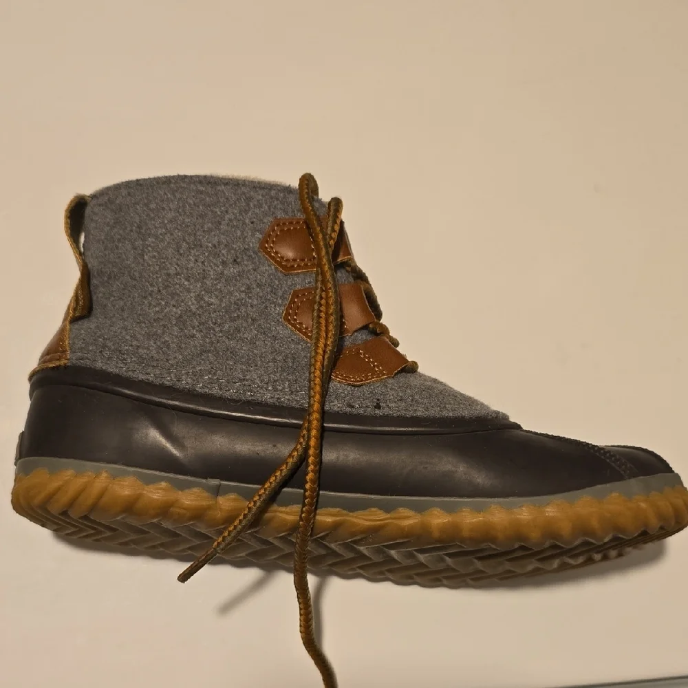 JBU Blue and Gray Winter Rain Boots Waterproof Ankle Style - Picture 4 of 5